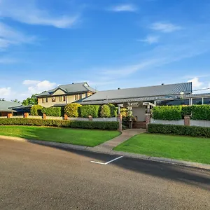 **** Motel Ambassador On Ruthven Australia